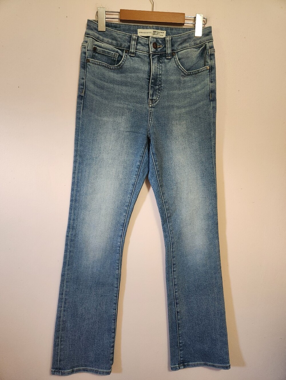 Denver Hayes Barely Boot Hi-Rise Jeans Medium Light Wash Stretch Classic Size 8